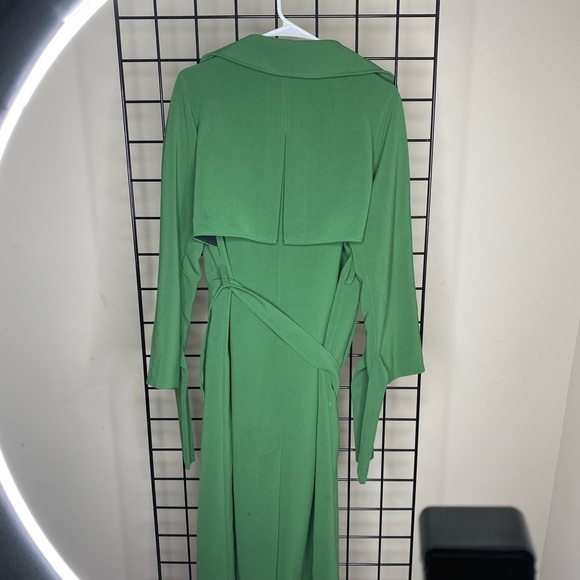Green trench coat - Picture 2 of 3
